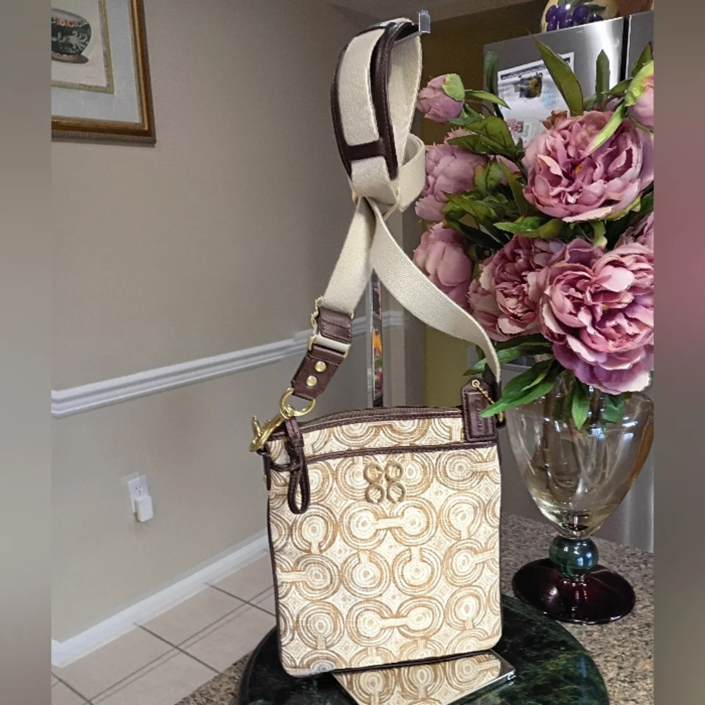 Coach Audrey Op Art Swirl Cross body